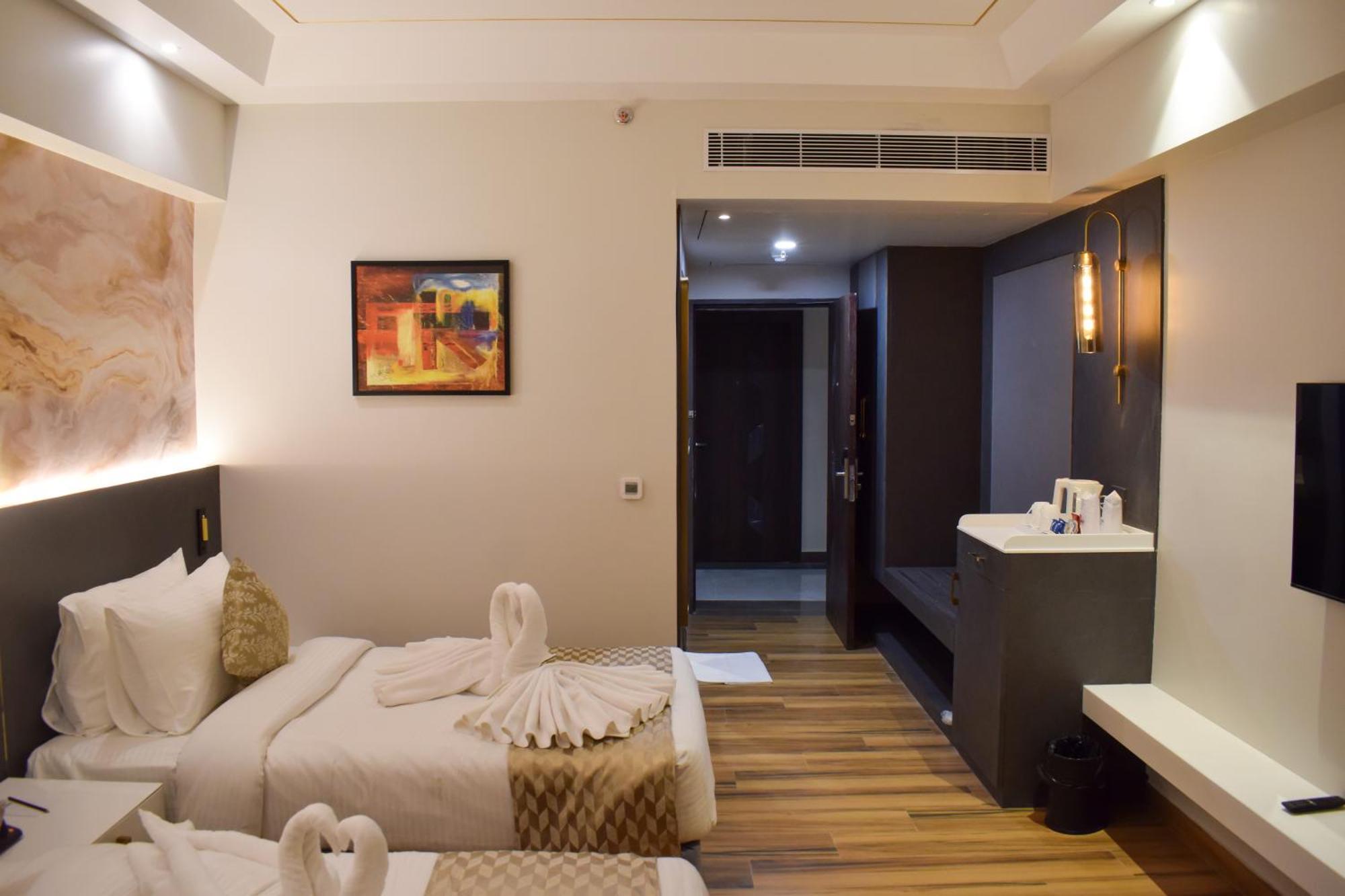 Tulip Inn Shravasti Bahraich Extérieur photo